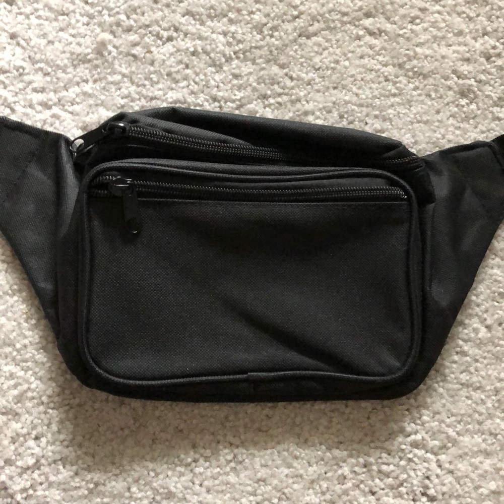 Fanny pack